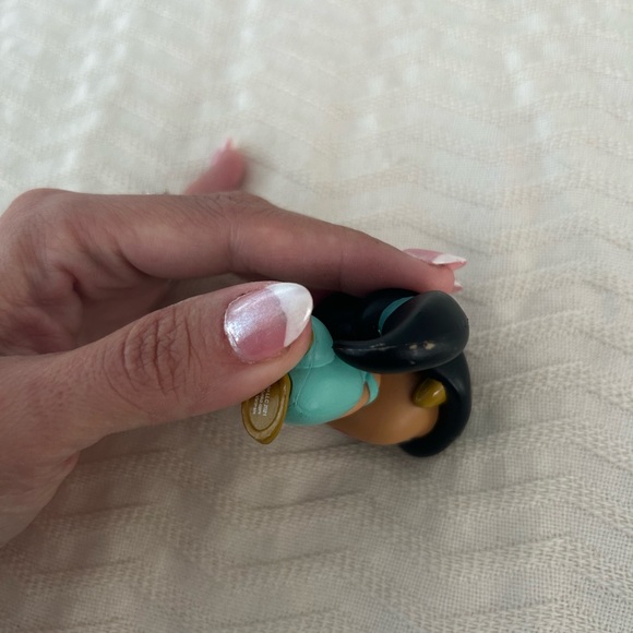 Funko Mystery Minis Disney Ultimate Princess Jasmine 3” - Picture 4 of 6